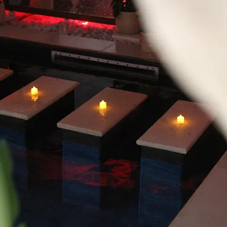 別荘 L Alcove Des Sens Jacuzzi Sauna トゥール