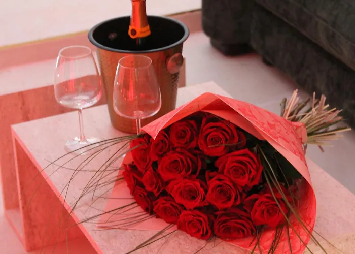 L Alcove Des Sens Jacuzzi Sauna