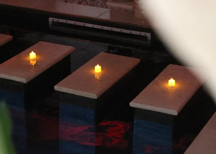 Dom wakacyjny L Alcove Des Sens Jacuzzi Sauna Tours