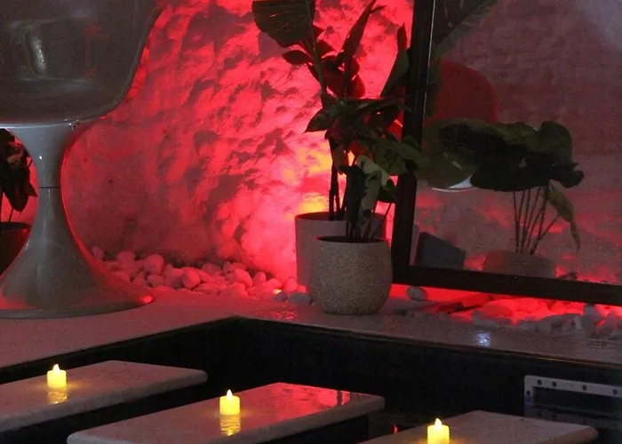 L Alcove Des Sens Love Room Jacuzzi Sauna *