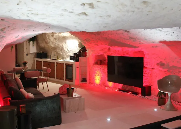 L Alcove Des Sens Love Room Jacuzzi Sauna Tours